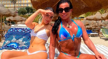 Gretchen posou de biquíni com a filha Giullia e recebeu elogios - Foto: Reprodução/ Instagram@mariagretchen
